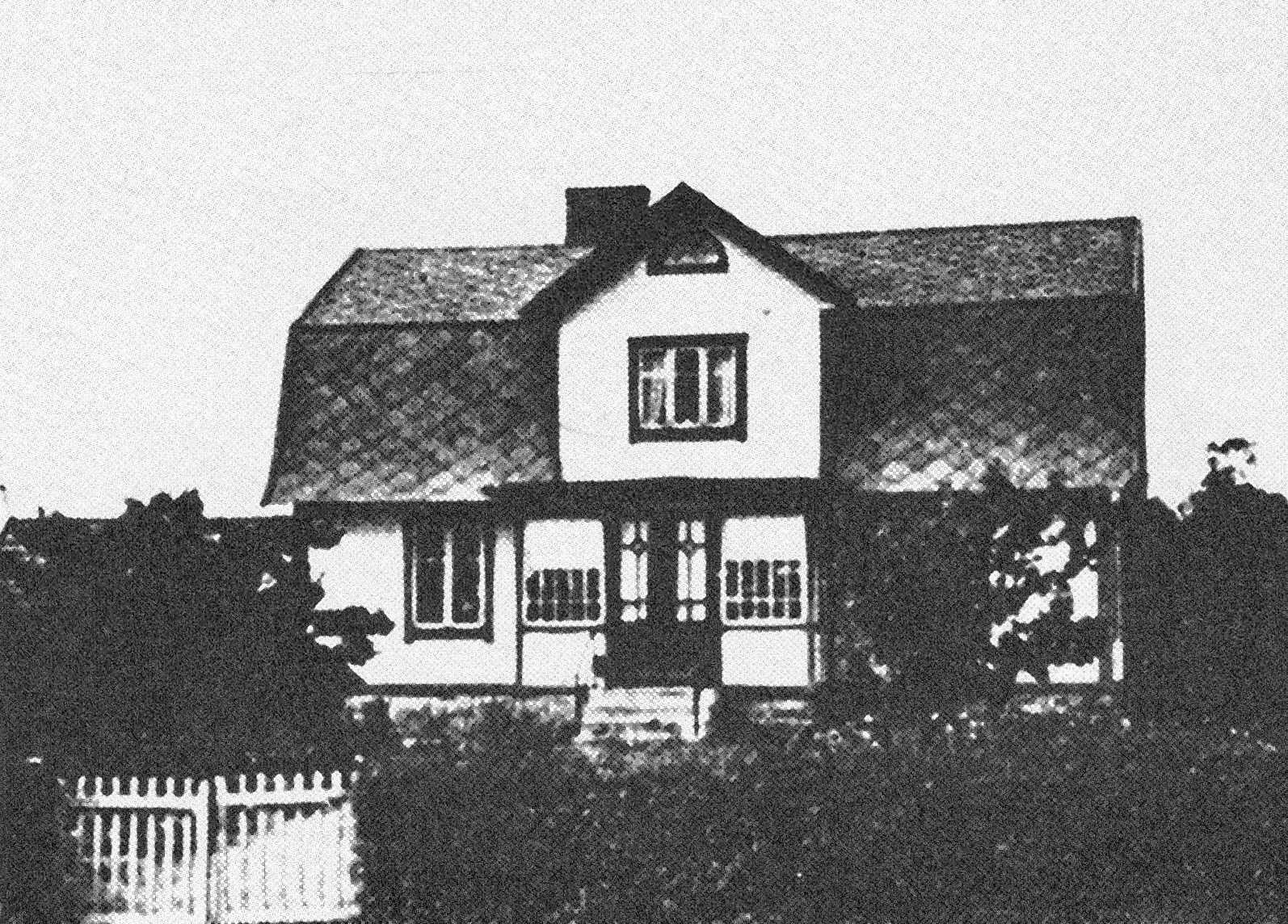 Firma Alfred Anderssons smidesverkstad i Truseryd. Fotot hÃ¤mtat frÃ¥n Sveriges Bebyggelse.

